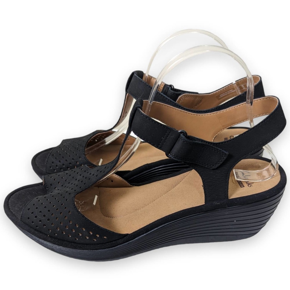 Clarks Collection Cushion Leather Perforated Wedge Sandals Women's Sz 11 Black - Picture 2 of 8